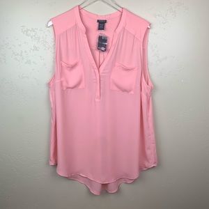 Torrid Sleeveless Blouse size 2